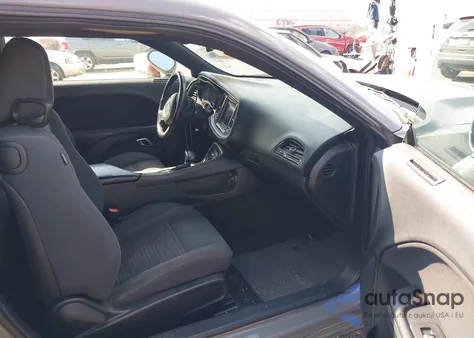 2019 Dodge Challenger Sxt z USA, uszkodzony, nr VIN 2C3CDZAG5KH635476